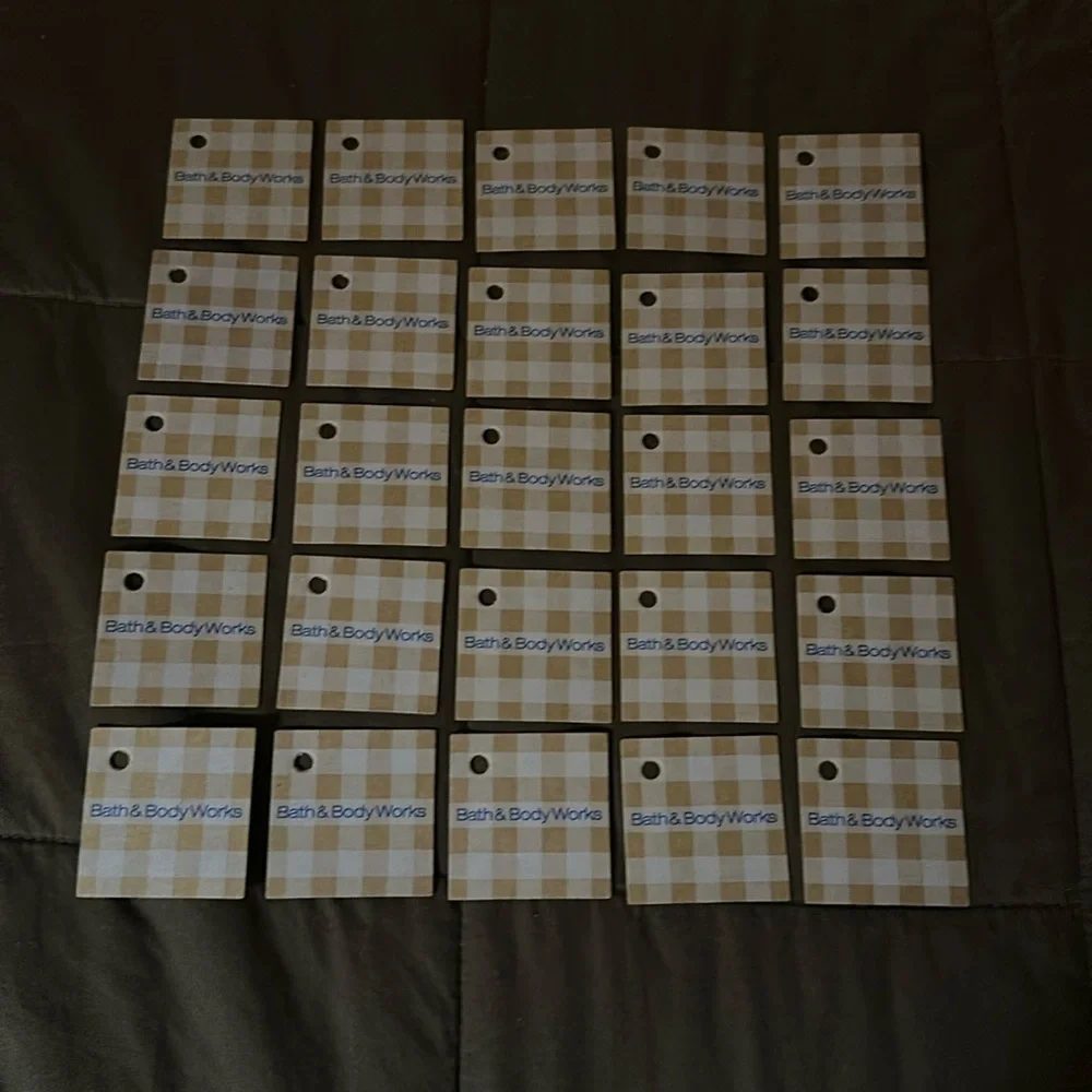 Bath & Body Works Small Cardboard Gingham Gift Tags